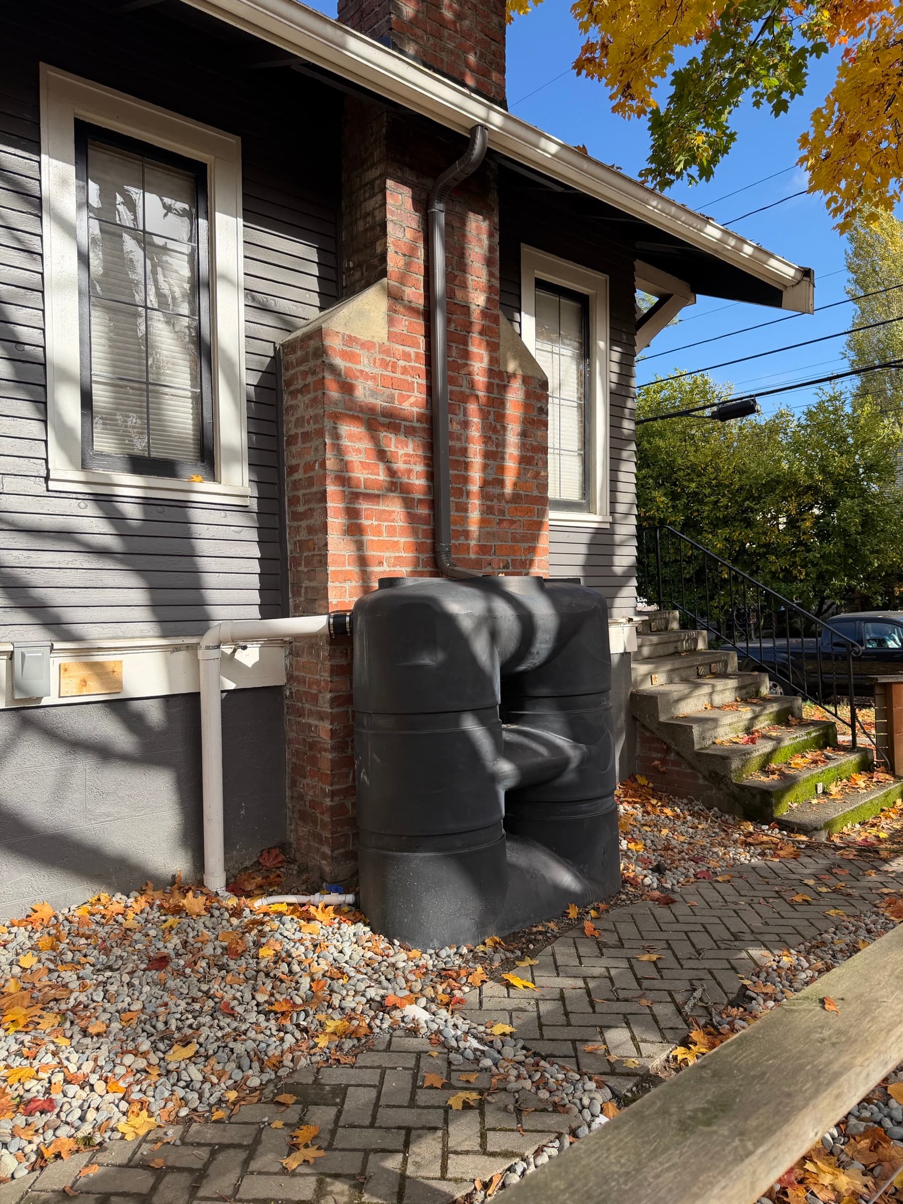 RainWise Double-Barrel Cistern Installation